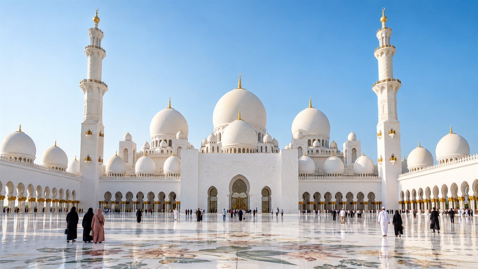 Sheikh Zayed Grand Mosque on an Abu Dhabi day trip from Dubai